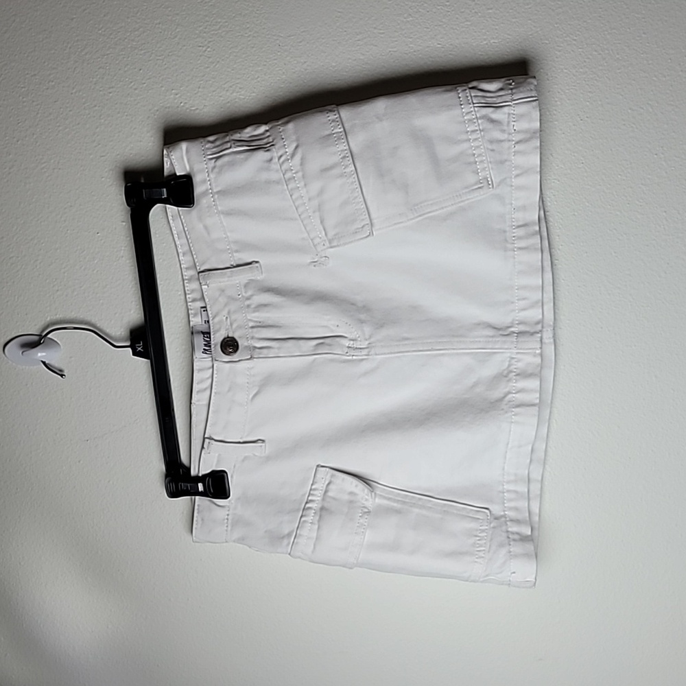 Princess Polly Mona White Denim Mini Skirt Women’s Size 10 Low Rise Y2K Pocket
